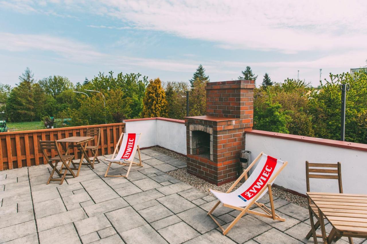 Pokoje Goscinne & Restauracja Pestka Choczewo Exterior foto